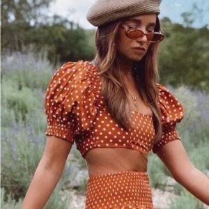 WEWOREWHAT XS Coco Blouse in Bran